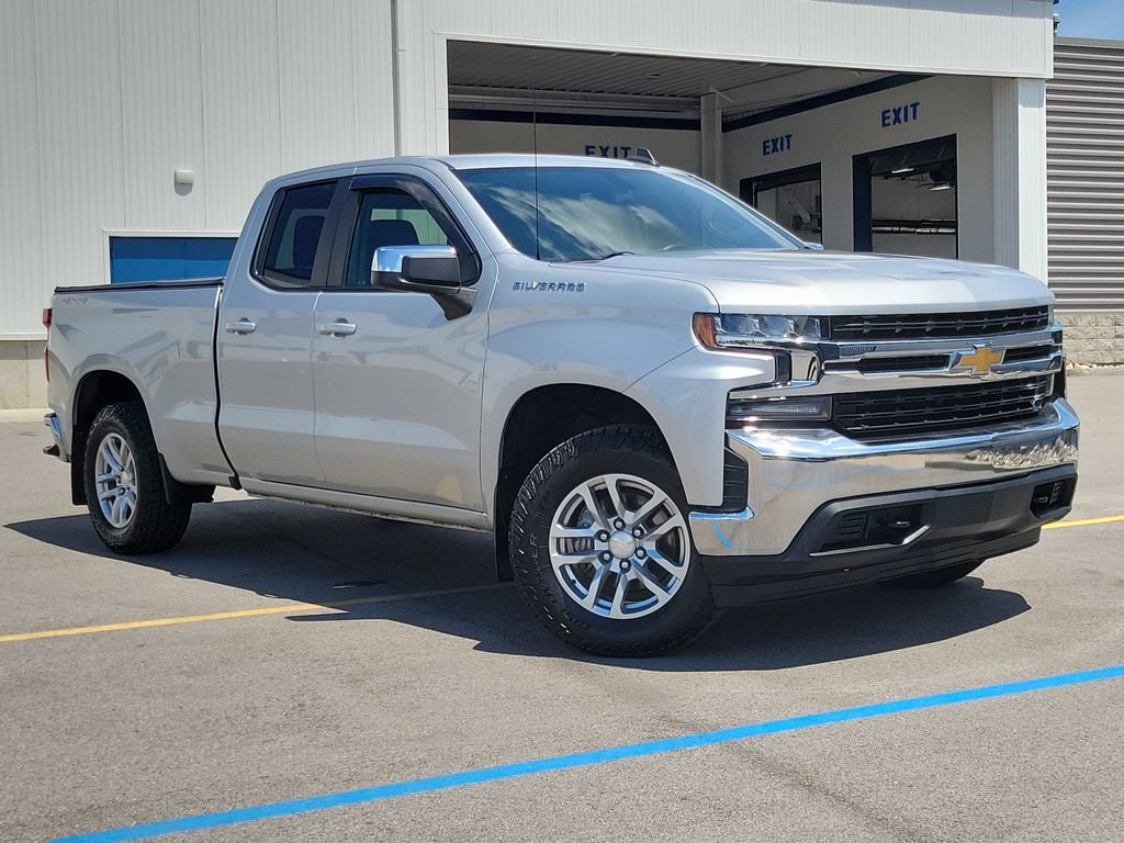 Used 2020 Chevrolet Silverado 1500 LT AWD/4WD image 29