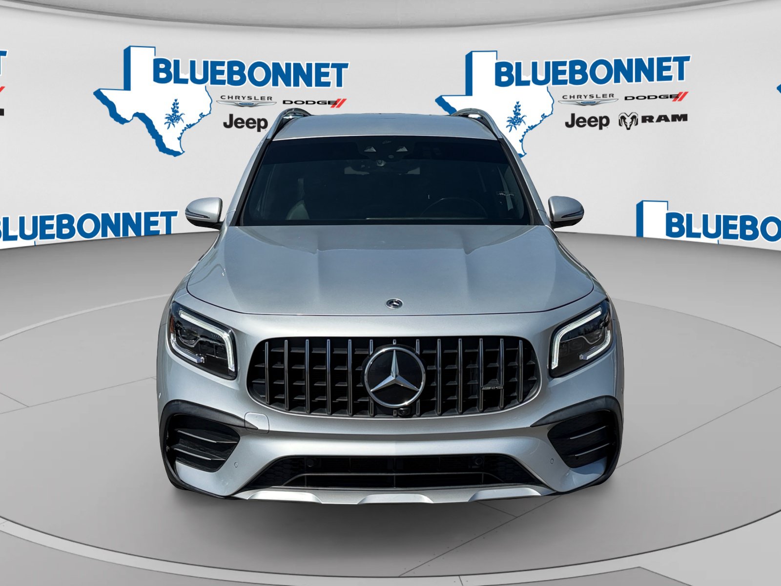Used 2022 Mercedes-Benz GLB 35 AMG 4MATIC image 2
