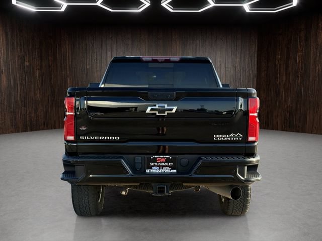 Used 2024 Chevrolet Silverado 2500 High Country w/ High Country Premium Package AWD/4WD image 7