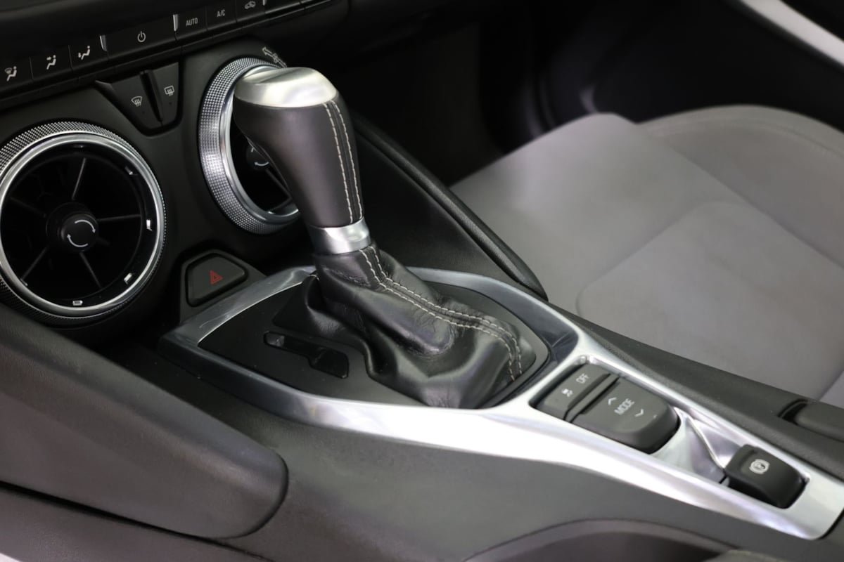 Used 2017 Chevrolet Camaro LT w/ RS Package RWD image 6
