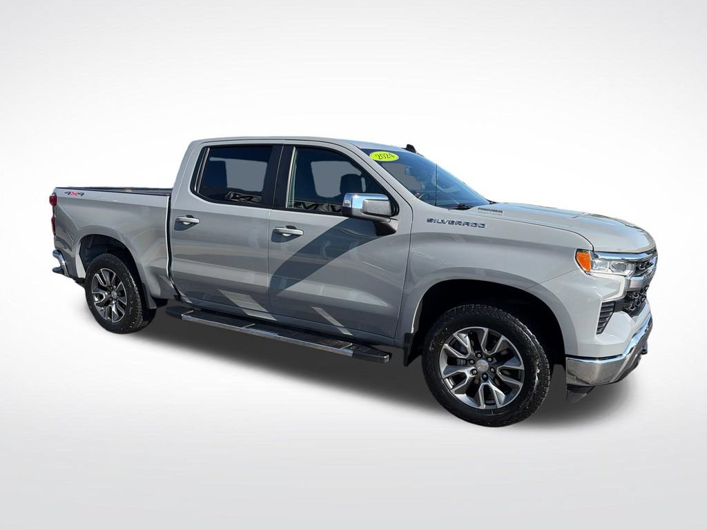 Used 2024 Chevrolet Silverado 1500 LT AWD/4WD image 5