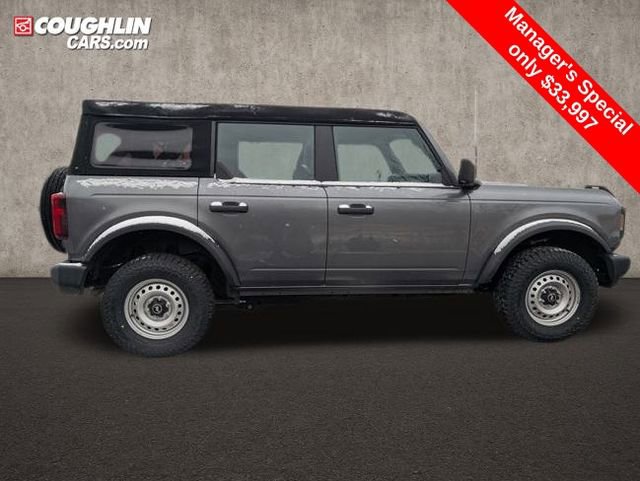 Used 2023 Ford Bronco 4-Door image 8