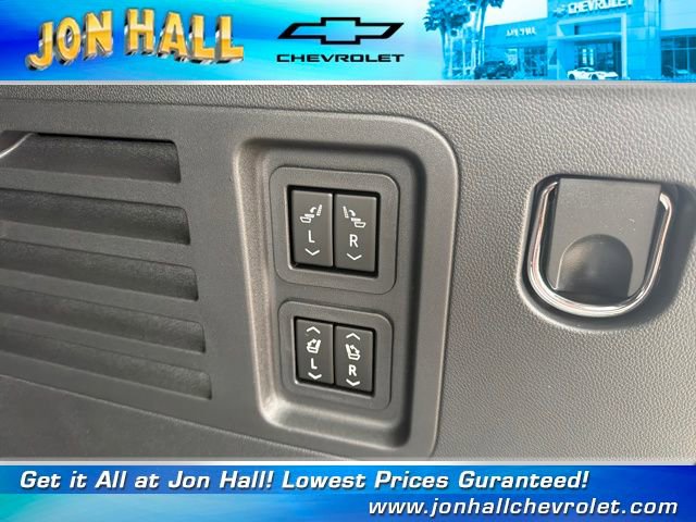 New 2026 Chevrolet Traverse RS image 14