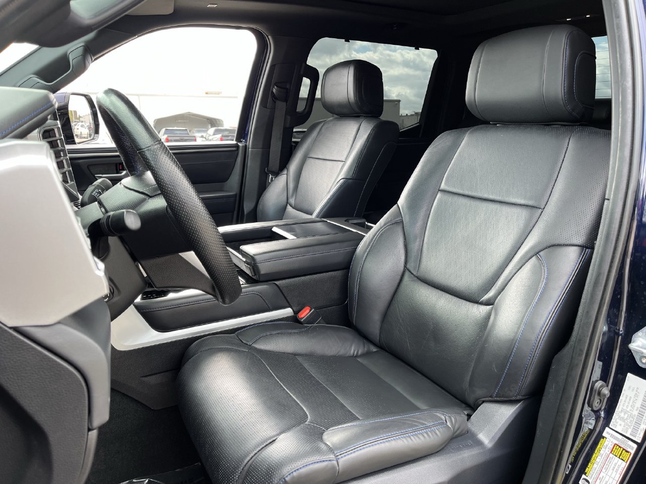 Used 2024 Toyota Tundra Platinum AWD/4WD image 22
