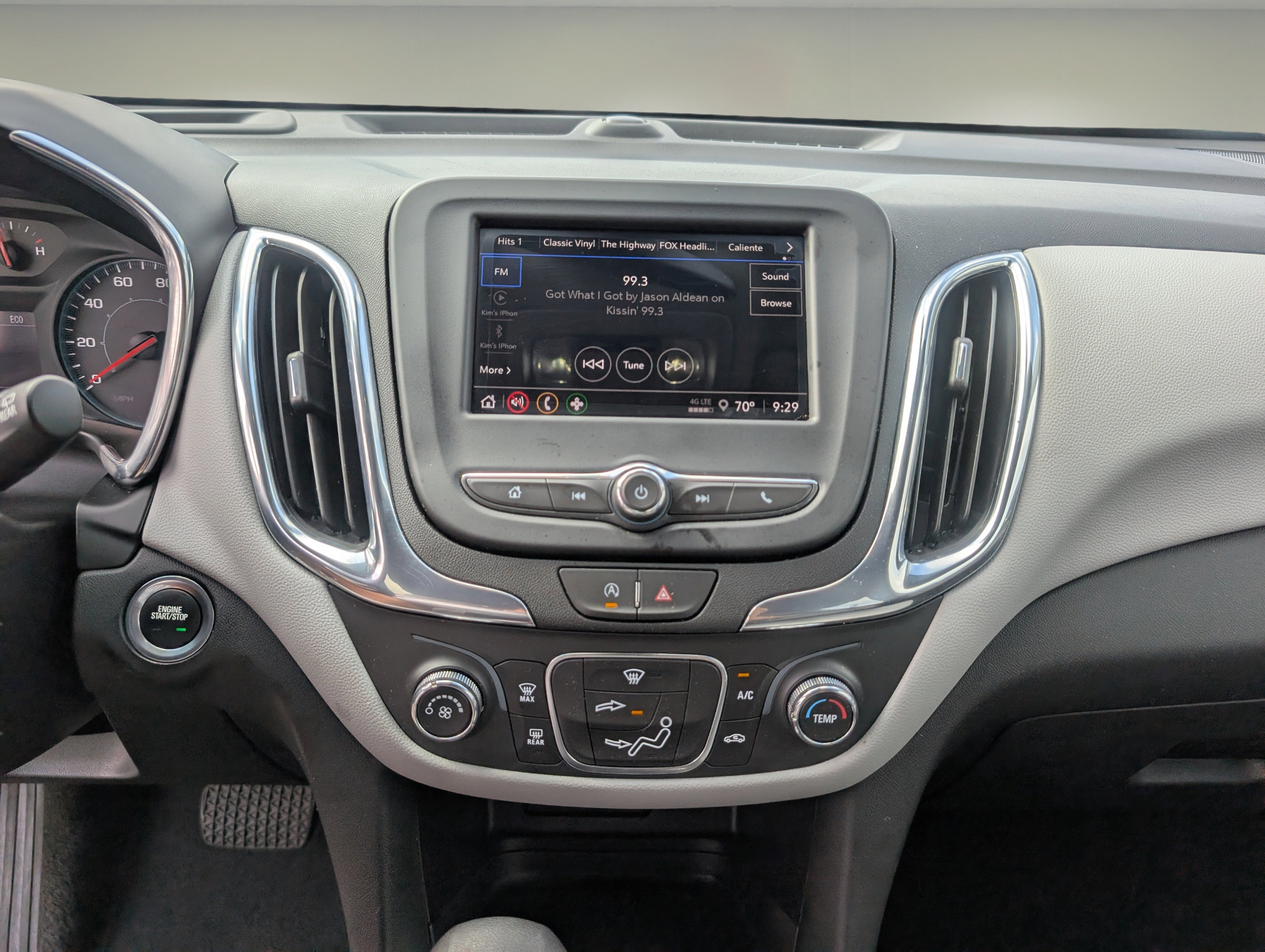 Used 2023 Chevrolet Equinox LS w/ LPO, Cargo Package FWD image 14