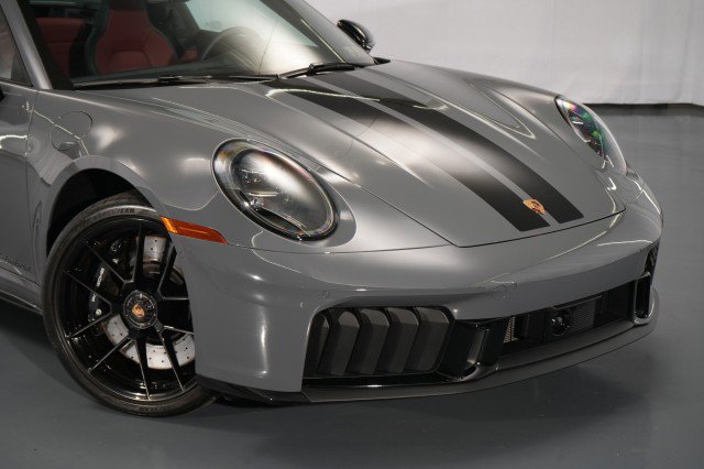 Used 2025 Porsche 911 Targa 4 GTS AWD/4WD image 17