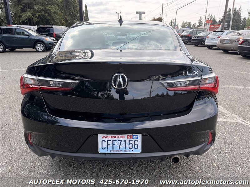 Used 2019 Acura ILX FWD image 6