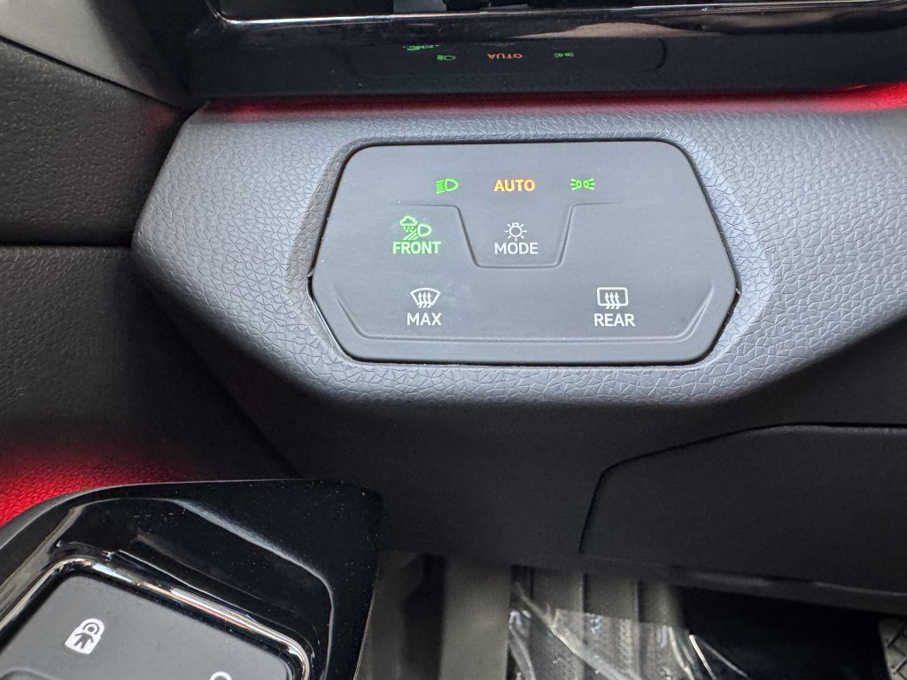 Used 2024 Volkswagen ID.4 S image 29