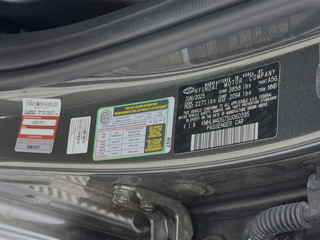 Used 2025 Hyundai Elantra Sport FWD image 31