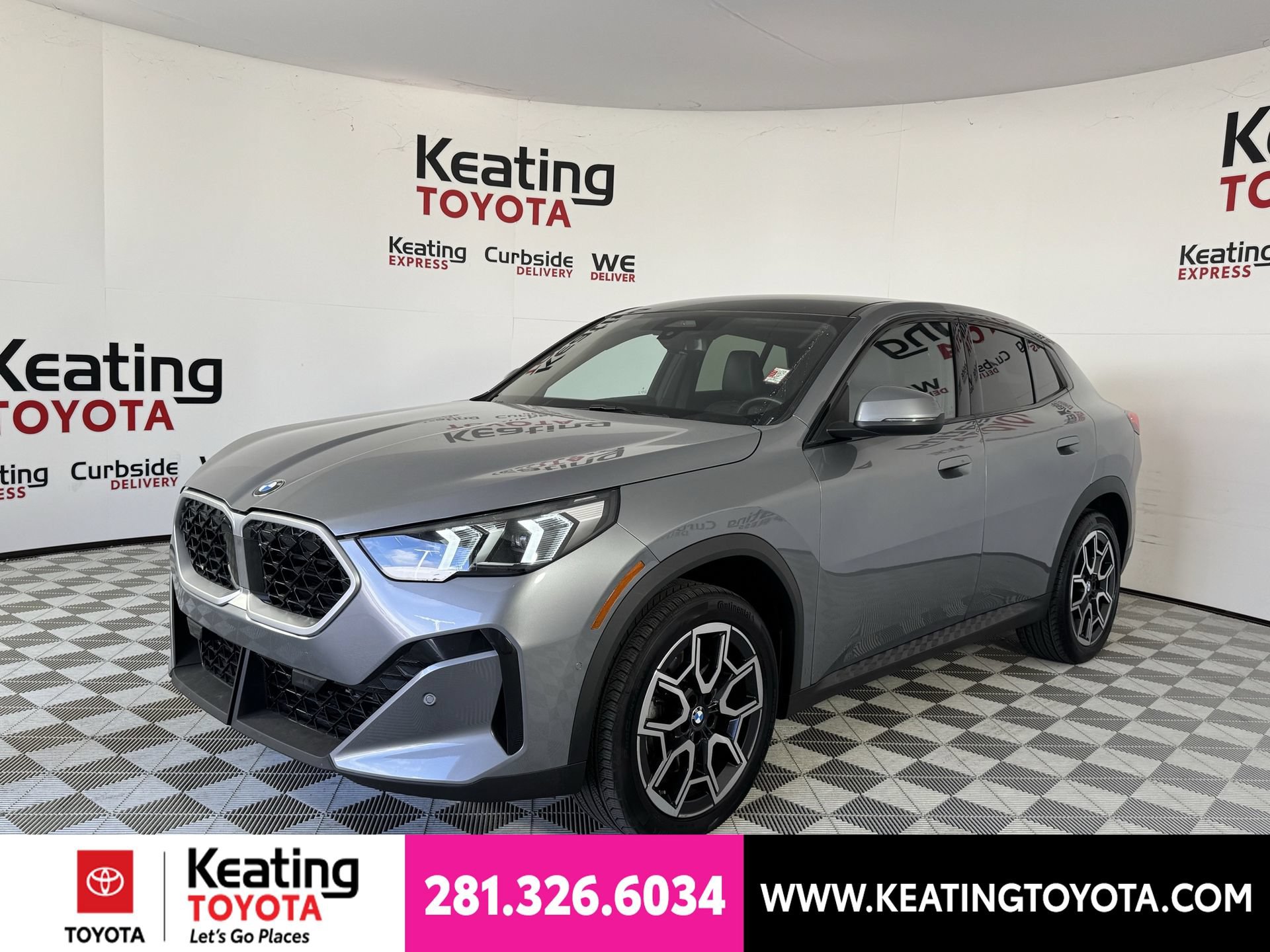 Used 2026 BMW X2 xDrive28i AWD/4WD image 9