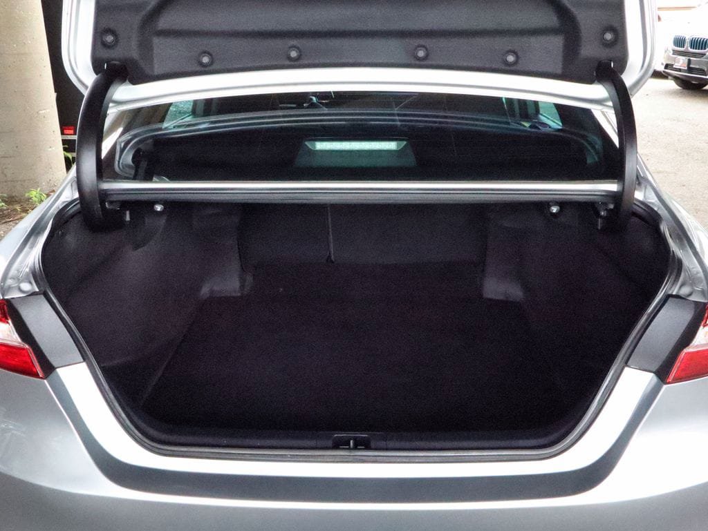 Used 2020 Toyota Camry LE FWD image 57