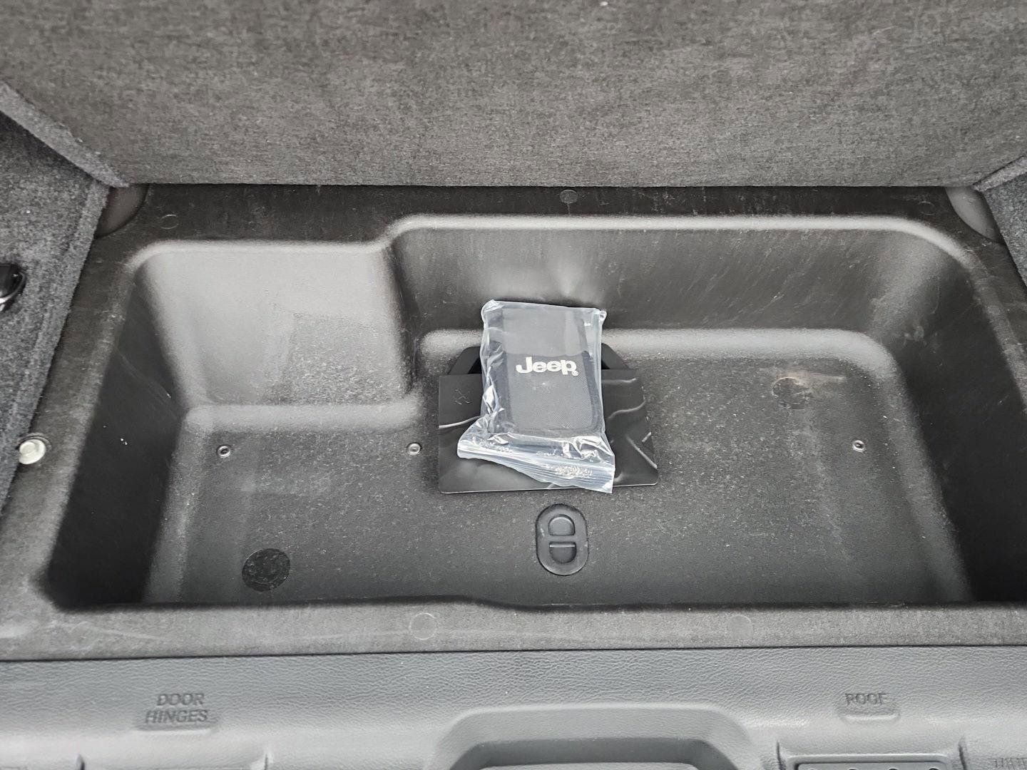 Used 2024 Jeep Wrangler Sport S image 16