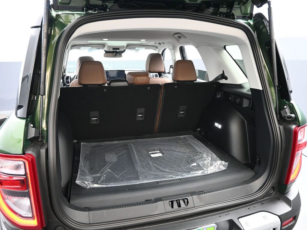 New 2025 Ford Bronco Sport Outer Banks w/ Sasquatch Outer Banks Package image 37