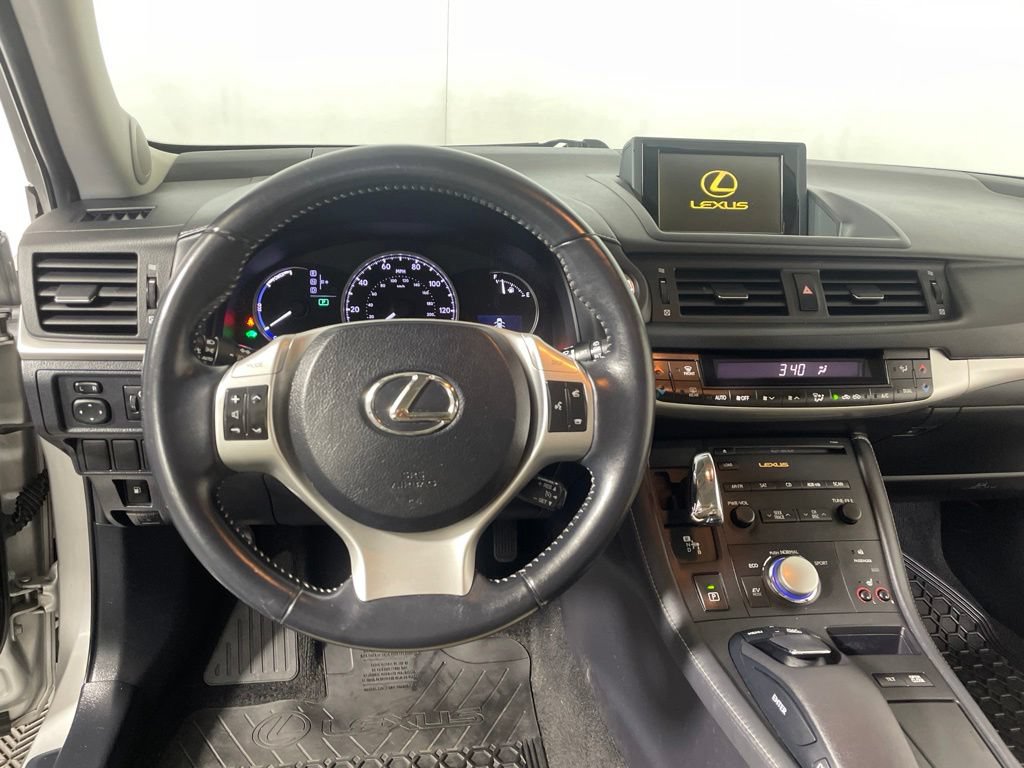 Used 2012 Lexus CT 200h Premium w/ Premium Audio Pkg FWD image 12