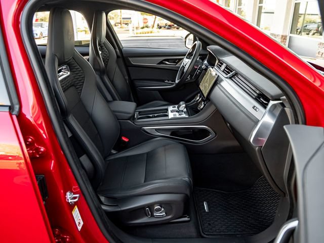 Used 2022 Jaguar F-PACE SVR AWD/4WD image 37