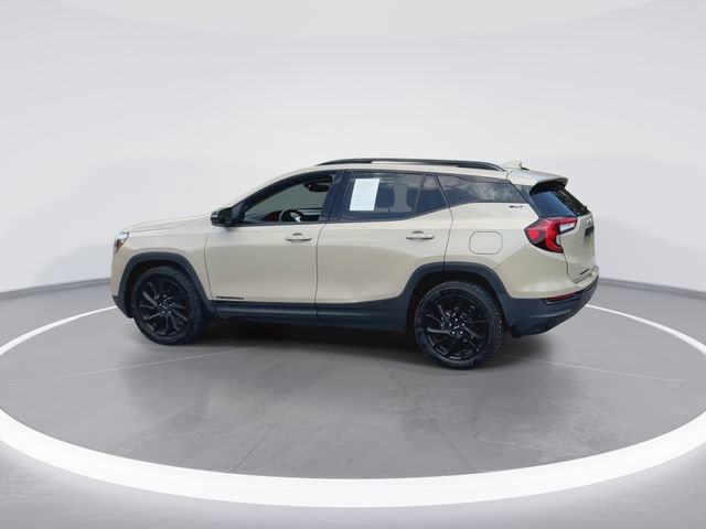 Used 2023 GMC Terrain SLT w/ Tech Package FWD image 8