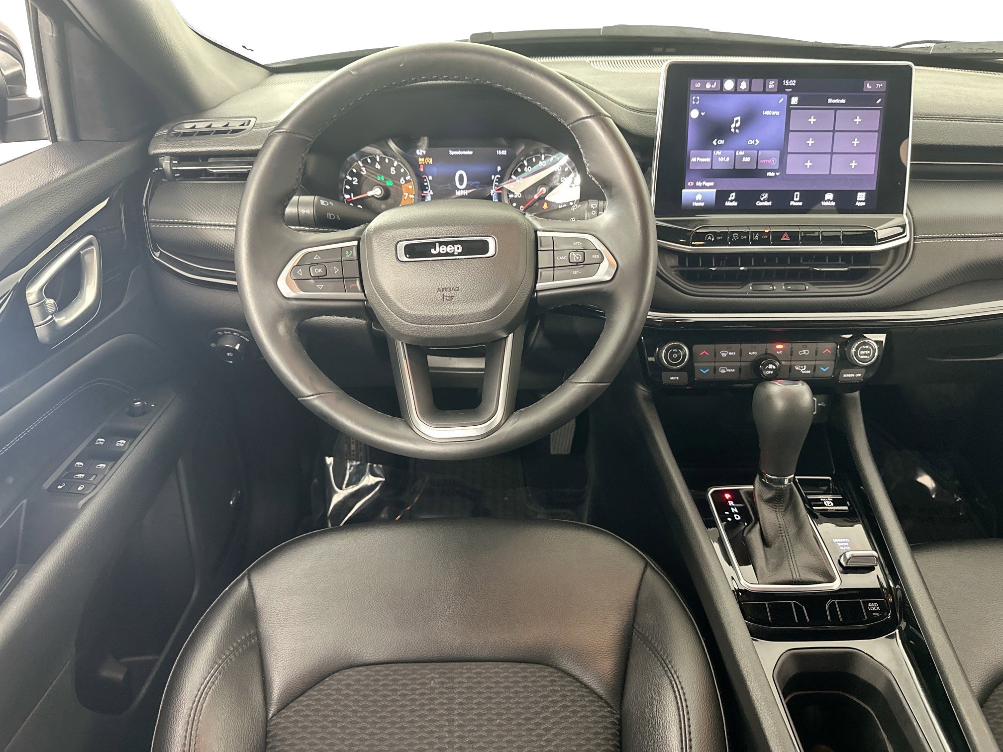 Used 2022 Jeep Compass Altitude w/ Sun and Sound Group AWD/4WD image 23