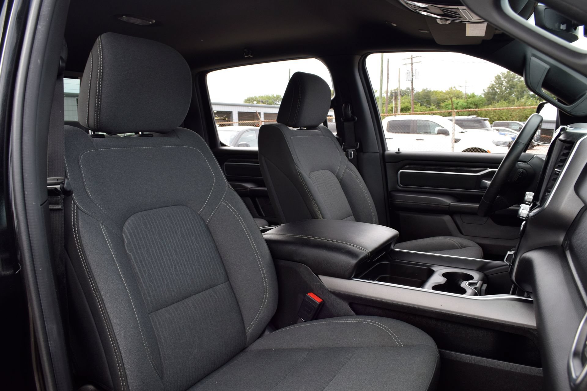 Used 2024 RAM 1500 Big Horn AWD/4WD image 23
