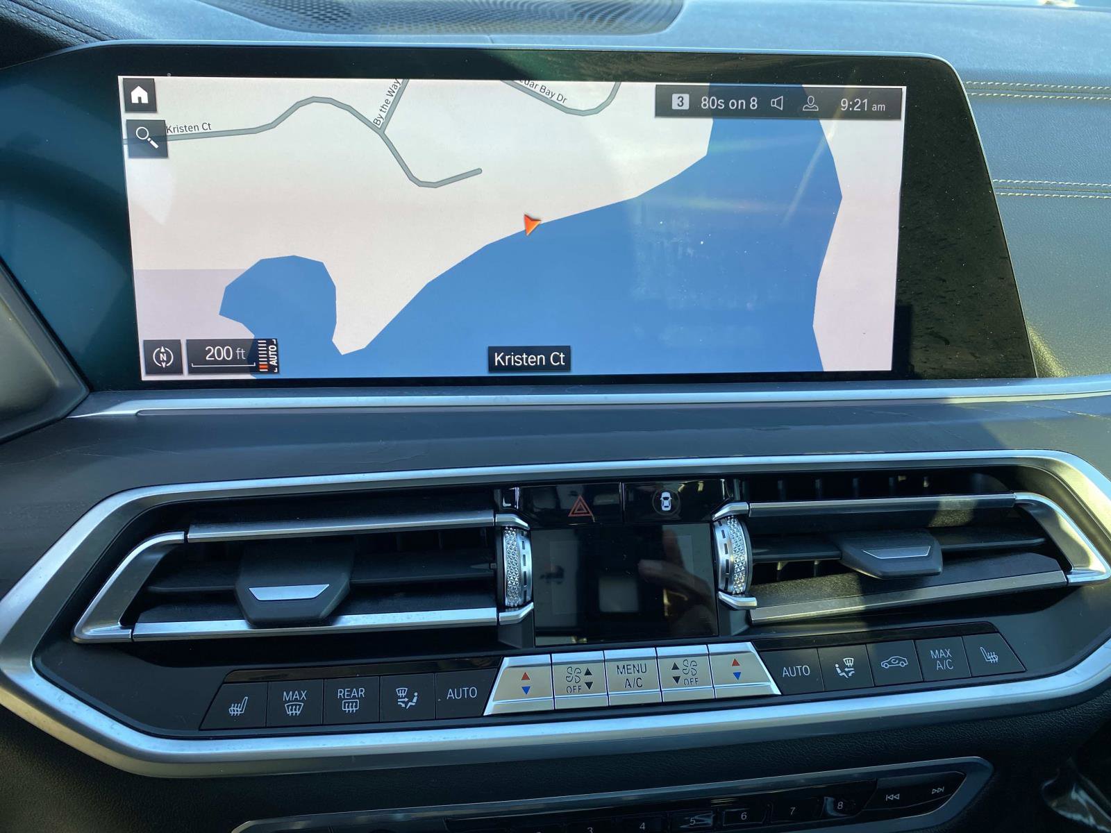 Used 2020 BMW X7 xDrive40i w/ Cold Weather Package image 10