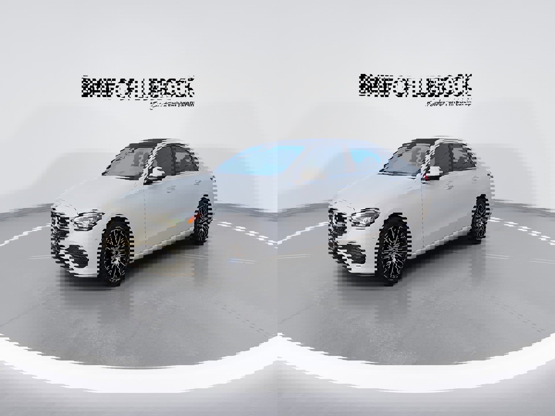 Used 2024 Mercedes-Benz C 300 4MATIC Sedan image 4