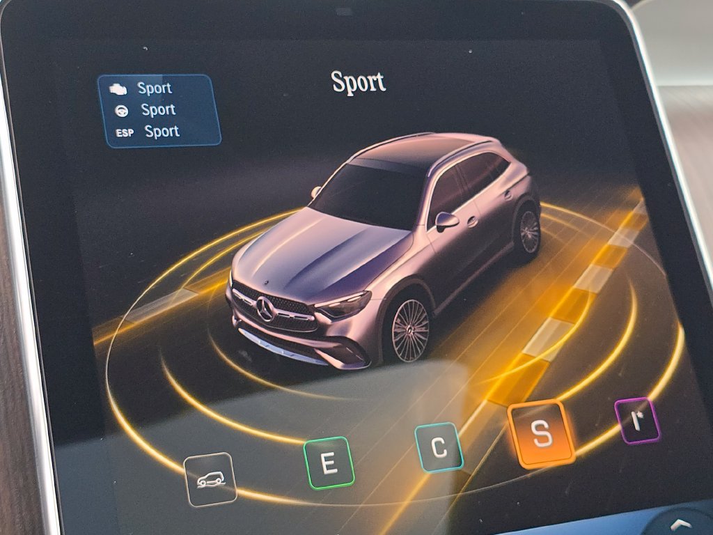 New 2027 Mercedes-Benz GLC 300 4MATIC image 34