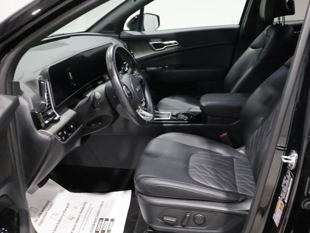Used 2025 Kia Sportage X-Line w/ Premium Package AWD/4WD image 11