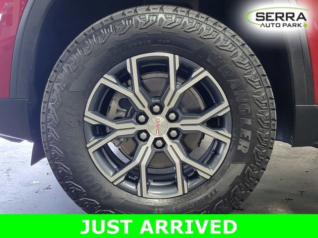 Certified 2025 GMC Acadia AT4 w/ Luxury Package image 10