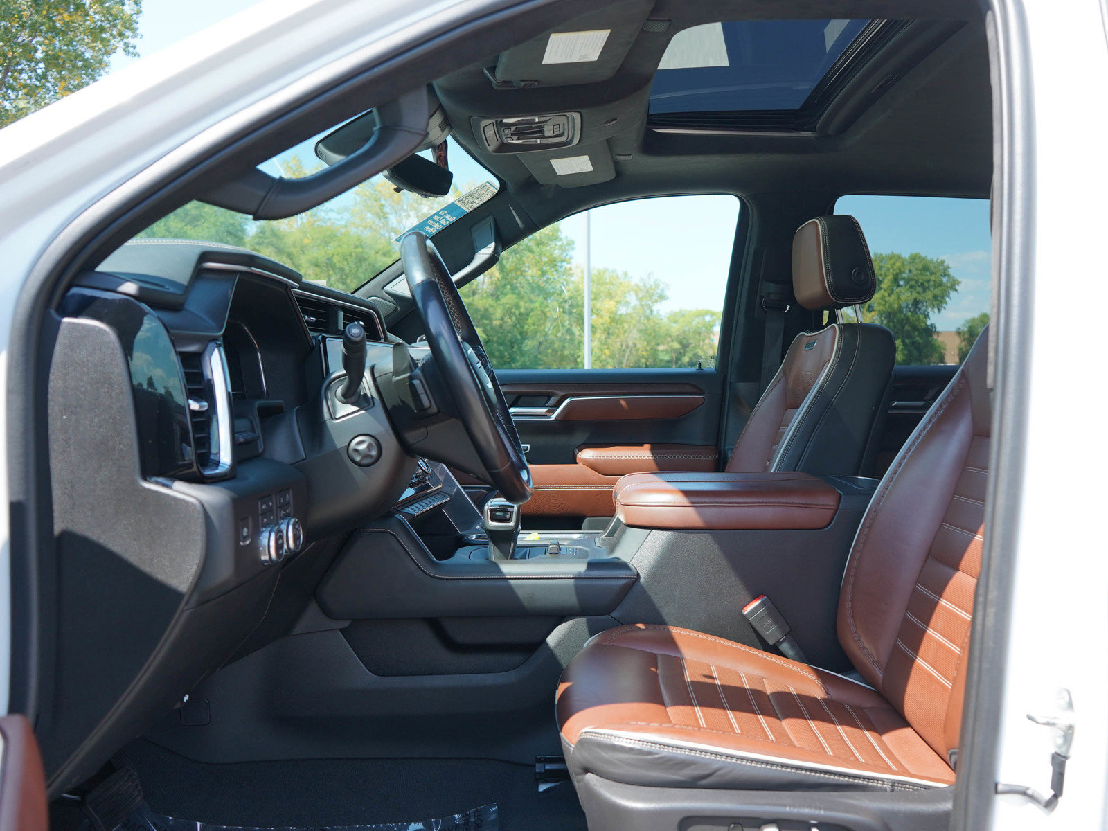 Used 2023 GMC Sierra 1500 Denali Ultimate AWD/4WD image 19