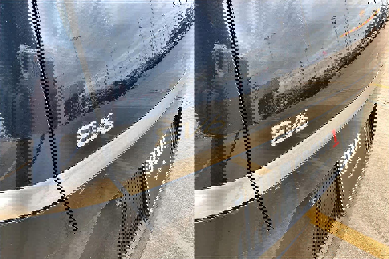 Used 2022 Kia EV6 Wind image 9