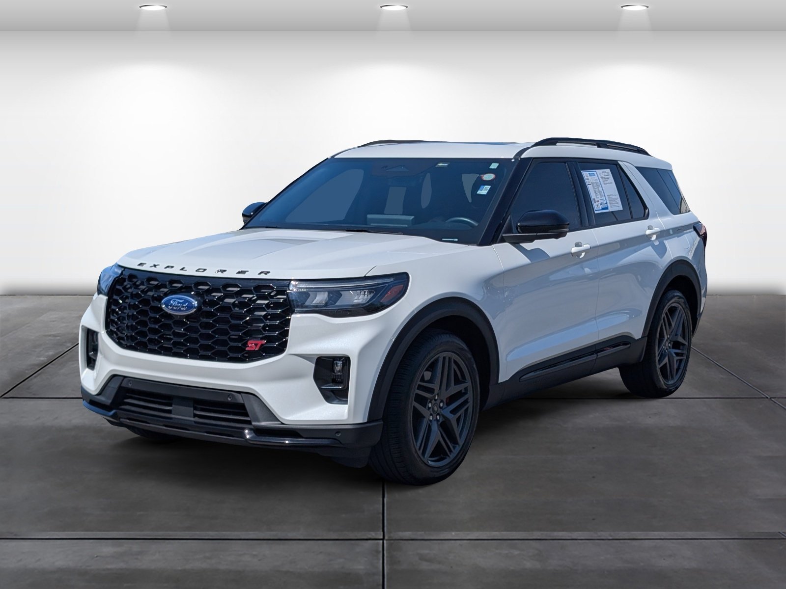 Used 2025 Ford Explorer ST w/ Sun And Sound Package AWD/4WD image 4