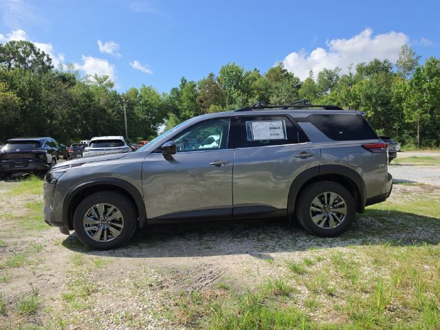 New 2026 Nissan Pathfinder SV FWD image 5