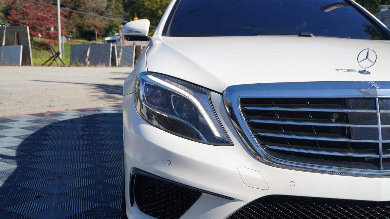 Used 2015 Mercedes-Benz S 63 AMG 4MATIC Sedan image 23