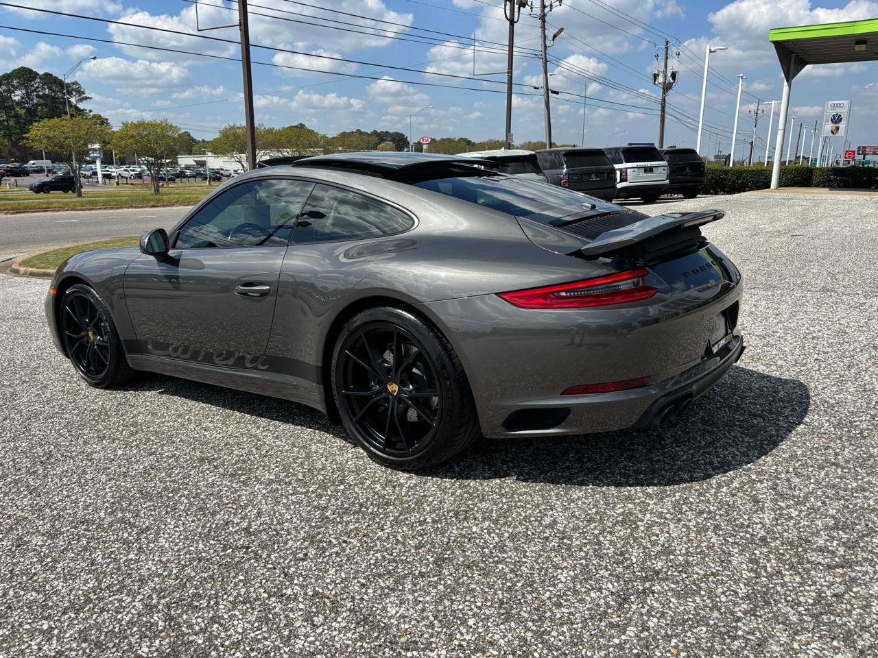 Used 2018 Porsche 911 Carrera image 7