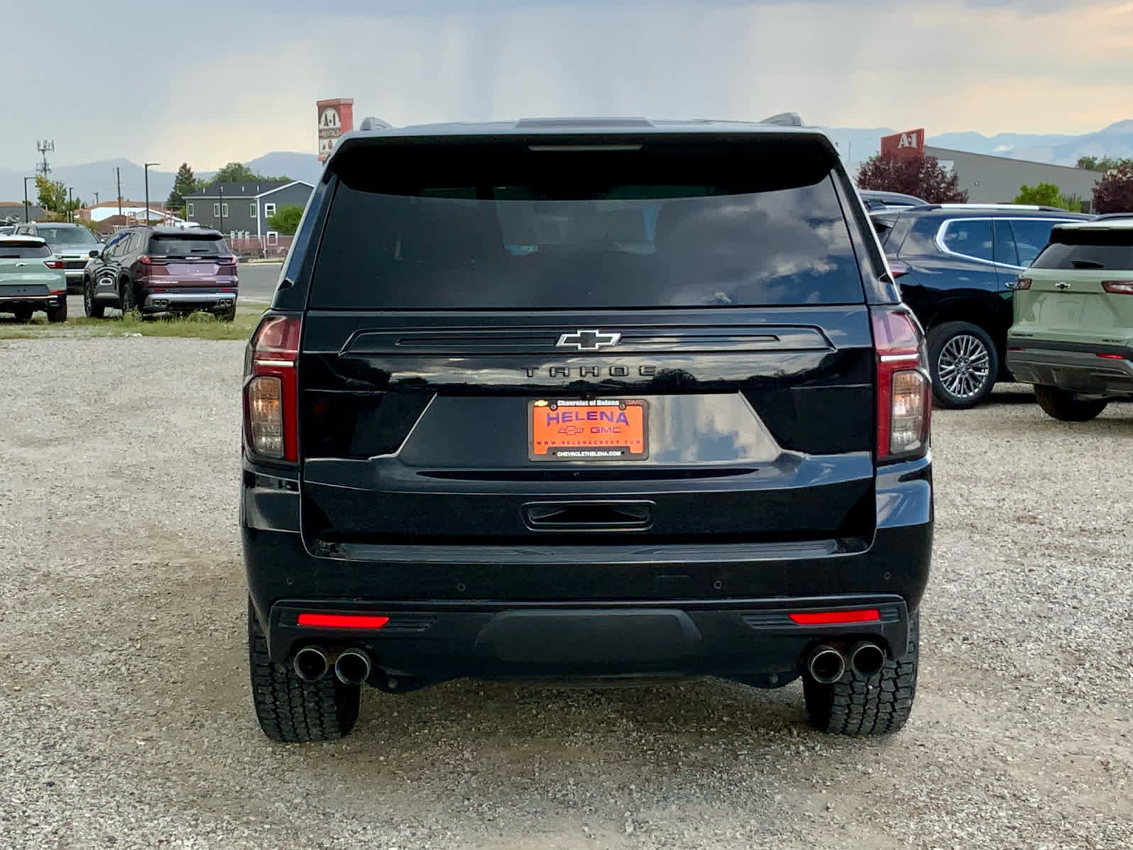 Used 2023 Chevrolet Tahoe Z71 w/ Off-Road Capability Package image 4