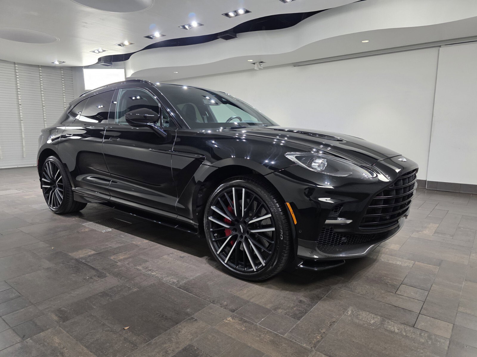 Used 2023 Aston Martin DBX 707