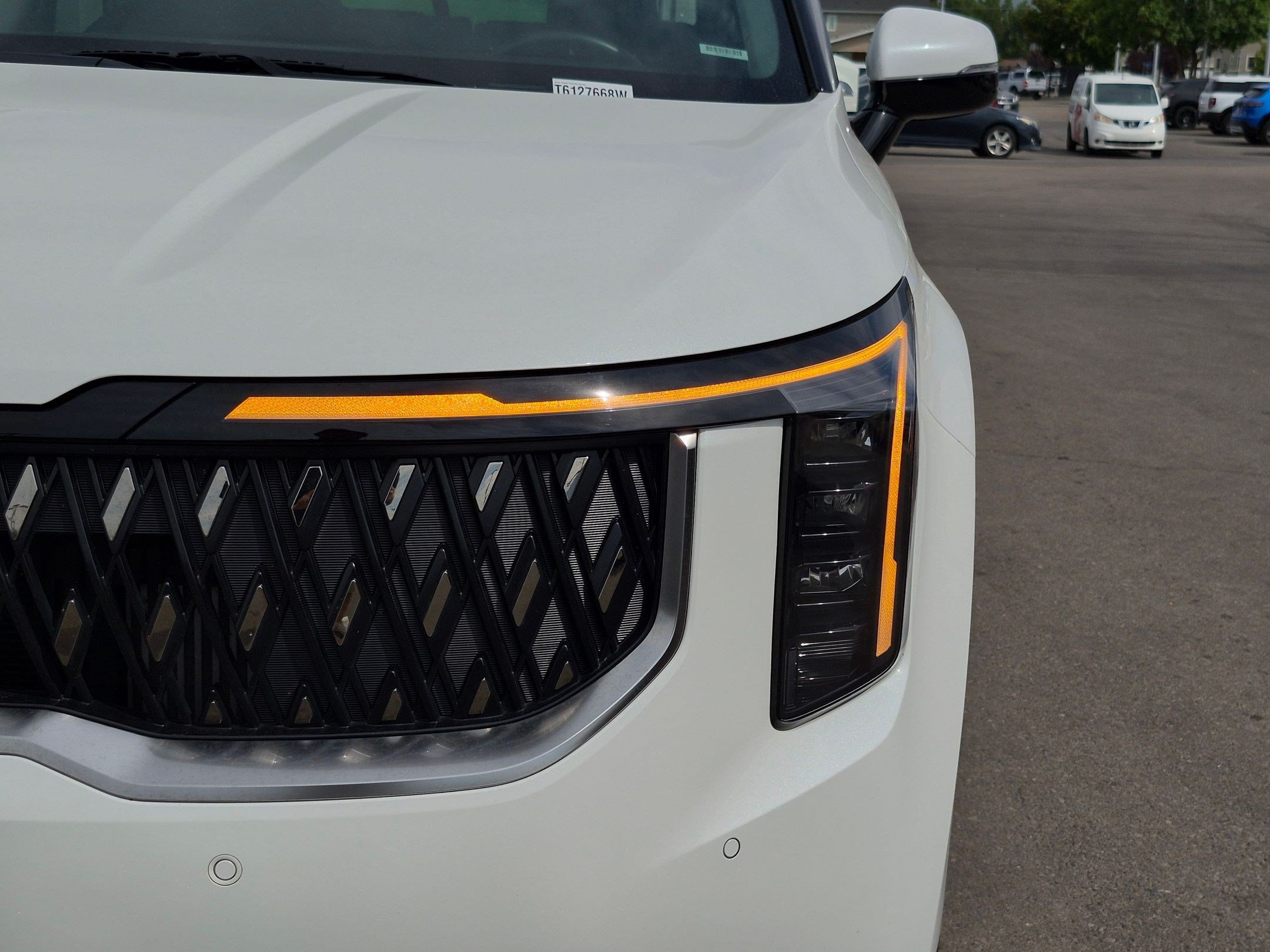 Used 2026 Kia Carnival LXS FWD image 13