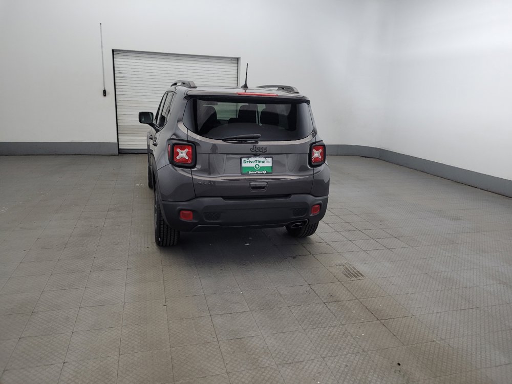 Used 2021 Jeep Renegade Latitude w/ Sun & Sound Group AWD/4WD image 6