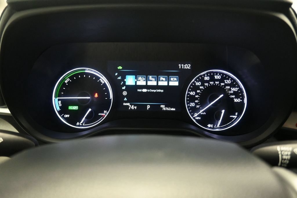 Used 2021 Toyota Sienna Limited FWD image 16