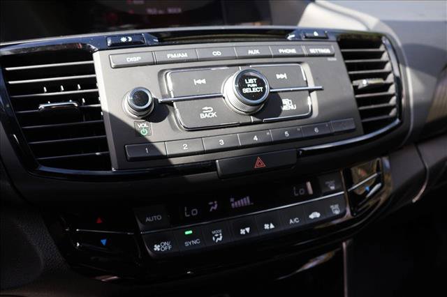Used 2016 Honda Accord Sport image 15
