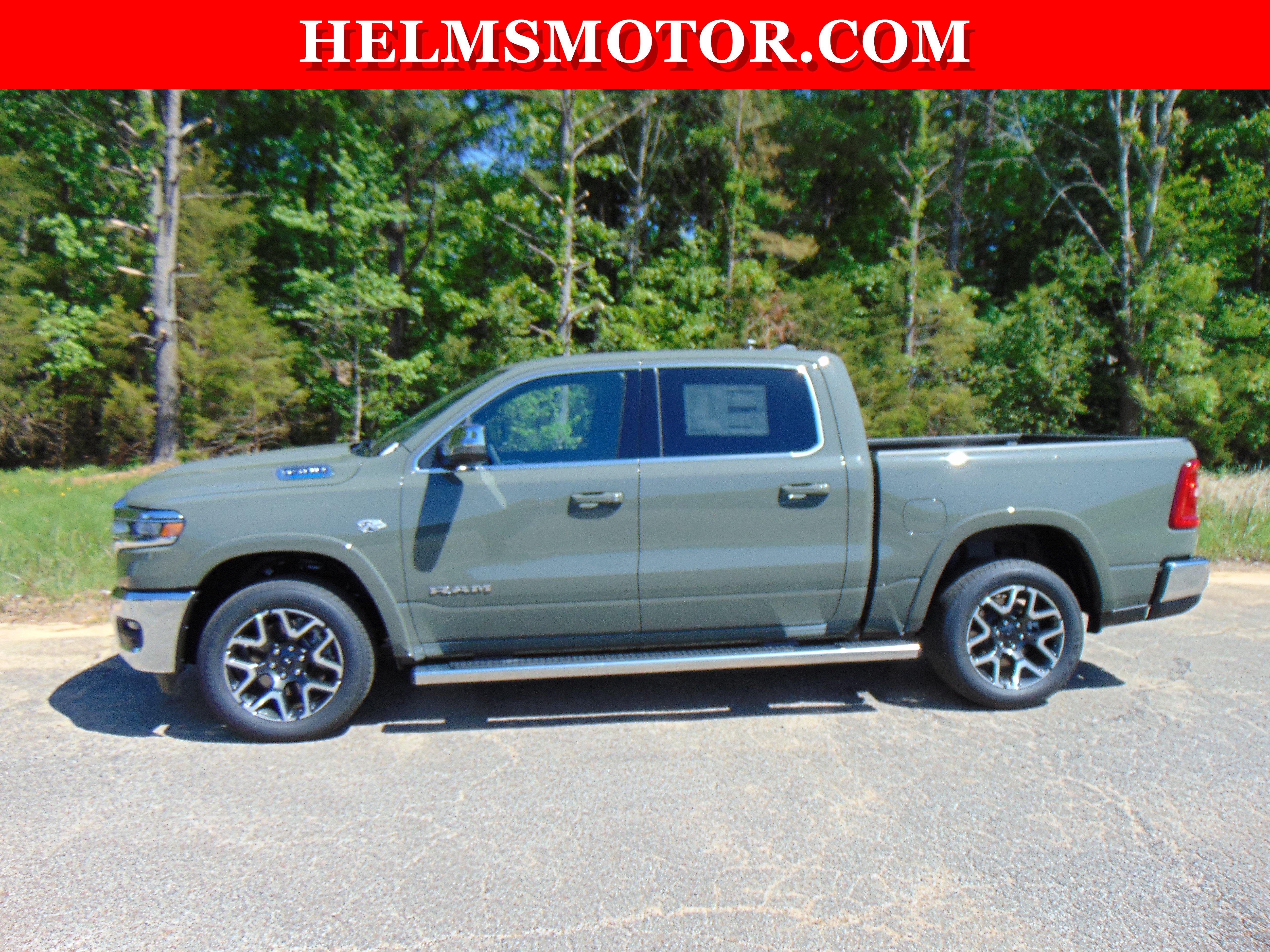 New 2026 RAM 1500 Laramie AWD/4WD image 1