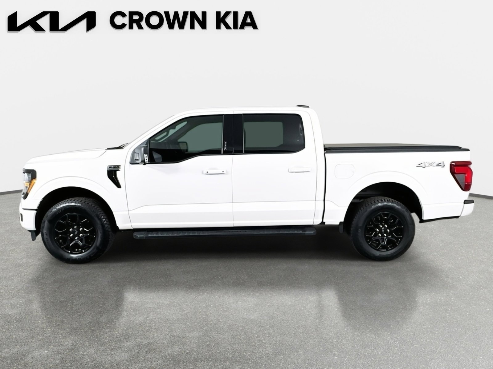 Used 2024 Ford F150 XLT w/ Equipment Group 302A MID image 9