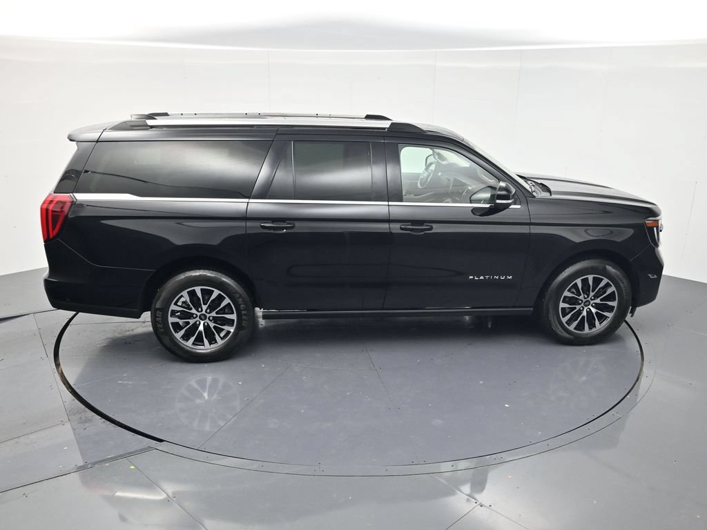 Used 2025 Ford Expedition Max Platinum AWD/4WD image 47