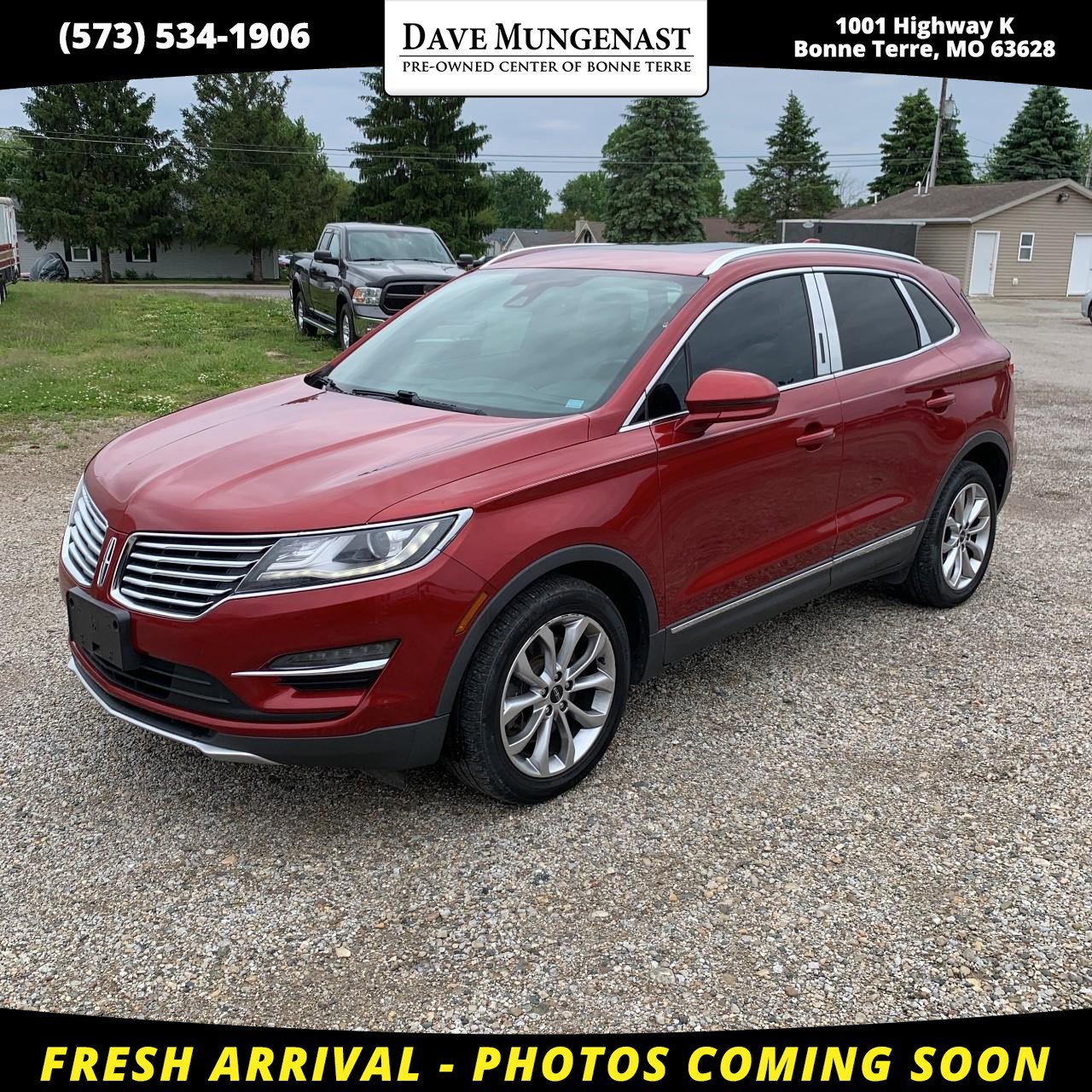Used 2017 Lincoln MKC Select w/ Select Plus Package AWD/4WD image 1
