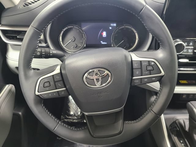 Certified 2026 Toyota Highlander XLE AWD/4WD image 29