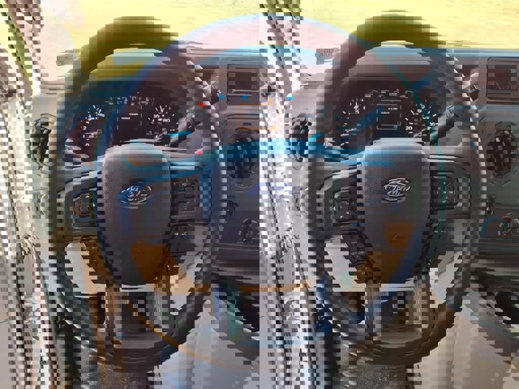 New 2026 Ford E-350 and Econoline 350 Super Duty w/ Power Equipment Group image 12