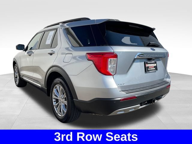 Used 2024 Ford Explorer XLT w/ Equipment Group 202A AWD/4WD image 3