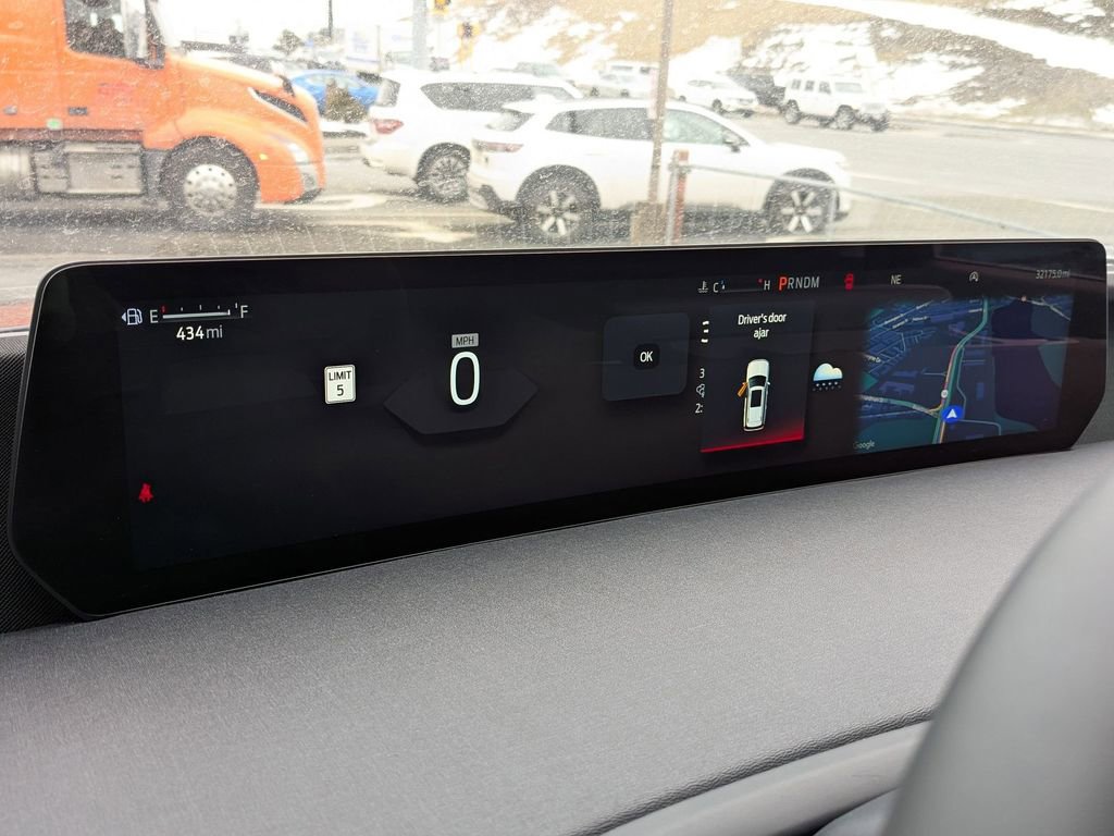 Used 2025 Ford Expedition Max Active image 21