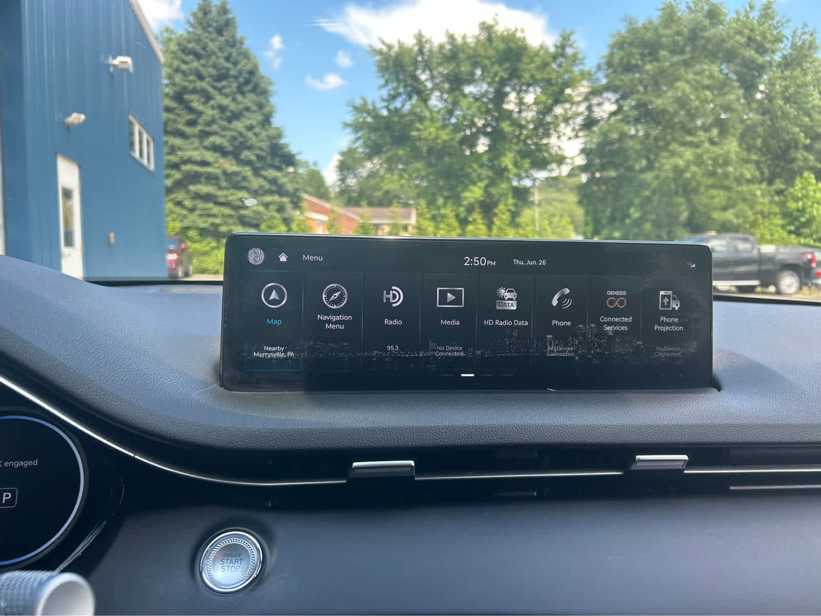 Used 2022 Genesis GV70 2.5T w/ Advanced Package image 22