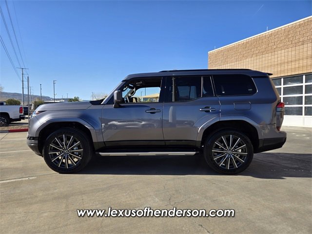 Used 2025 Lexus GX 550 image 3