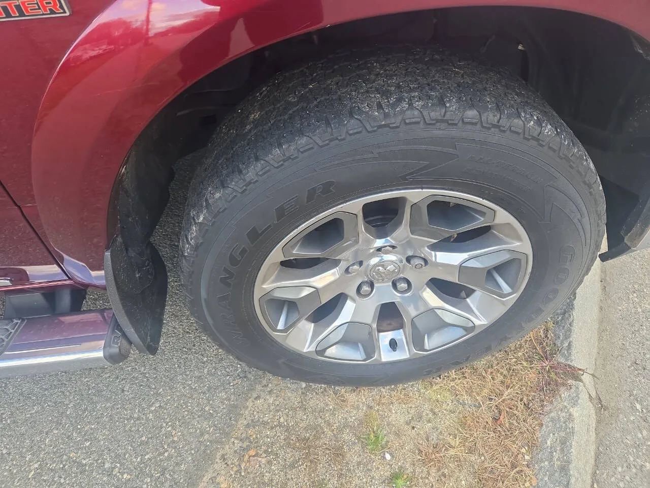 Used 2017 RAM 1500 Limited image 5